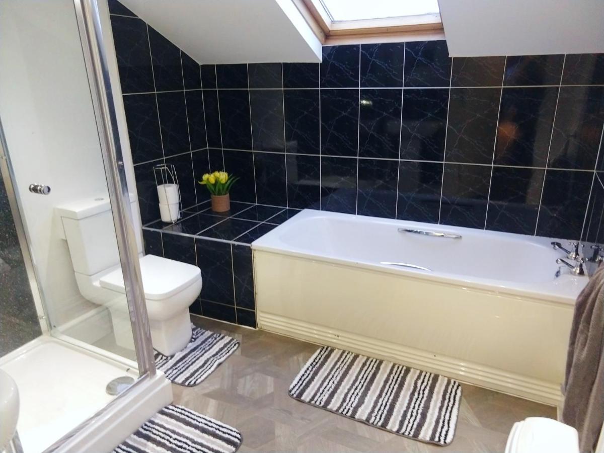 Derwent Street Apartment 3 - Self Contained - 2 Bed Self Catering Apartment Workington Esterno foto